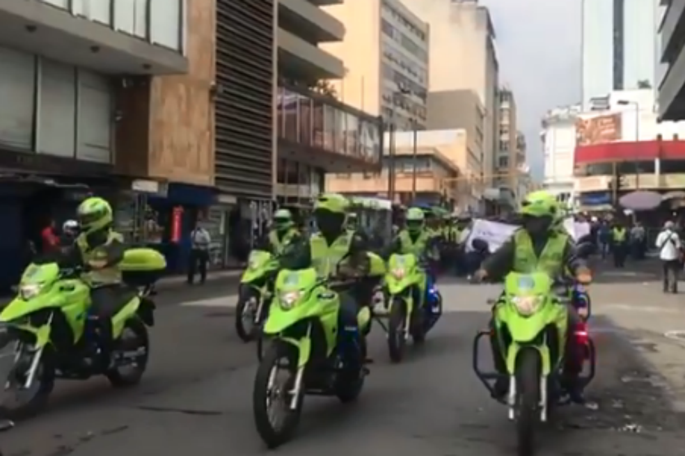 Más de 300 policías reforzarán seguridad en el centro de Cali en temporada decembrina