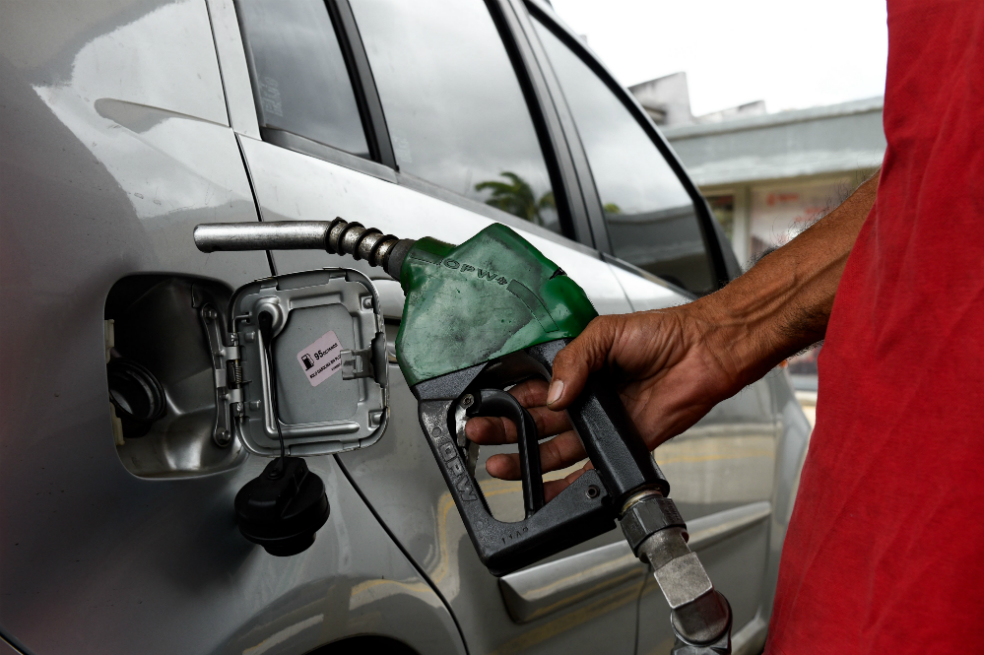 ¿Está Maduro a punto de racionar la gasolina en Venezuela?