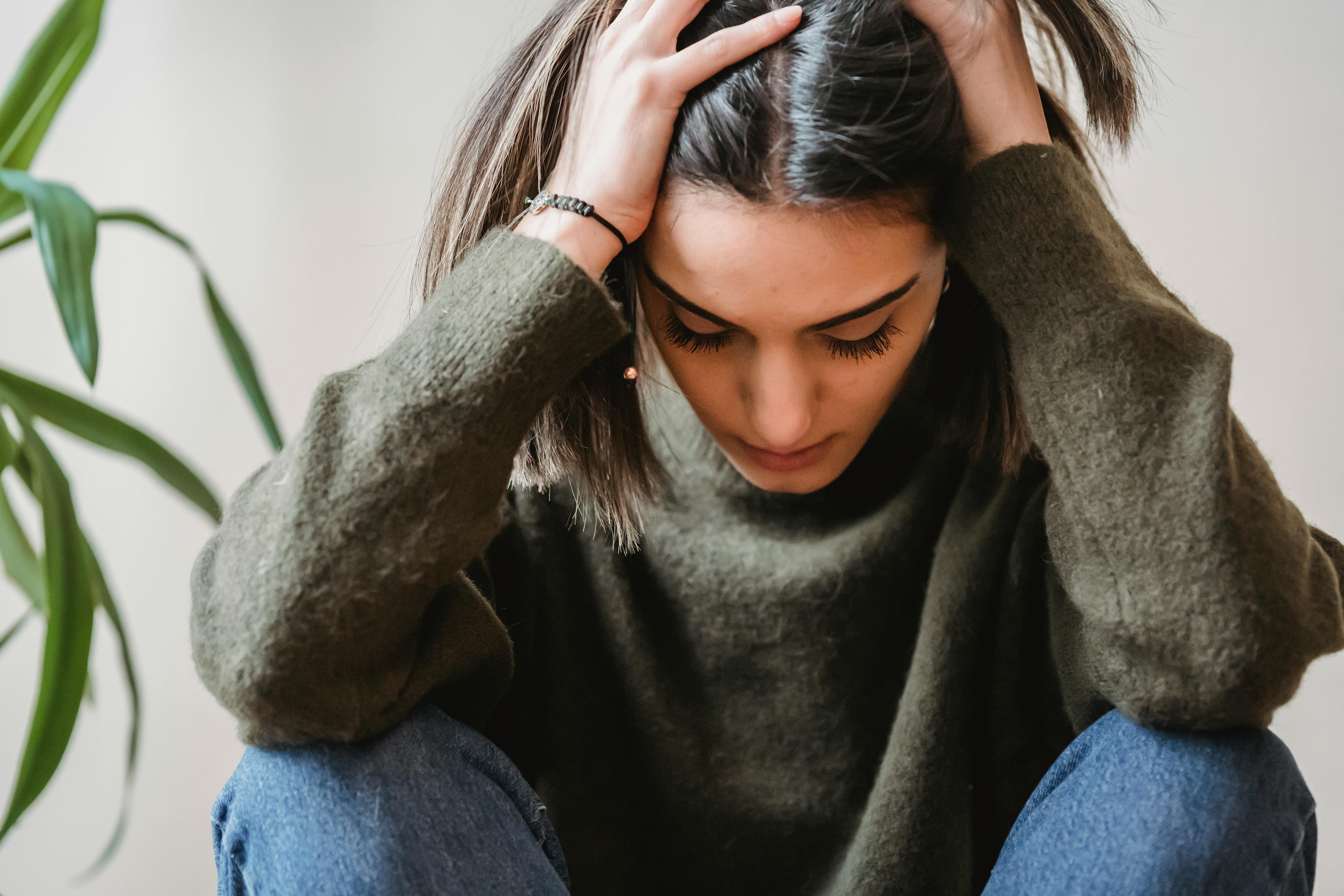 El riesgo de ideación suicida se da en mayor proporción en mujeres, con un 16 %, frente al 8 % de hombres.