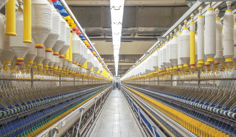 Actualmente hay dos tarifas para las importaciones de textiles: de 40% para textiles entre US$0 y US$10 dólares el kilo; y del 15% + US$1,5 para los textiles de más de US$15. 