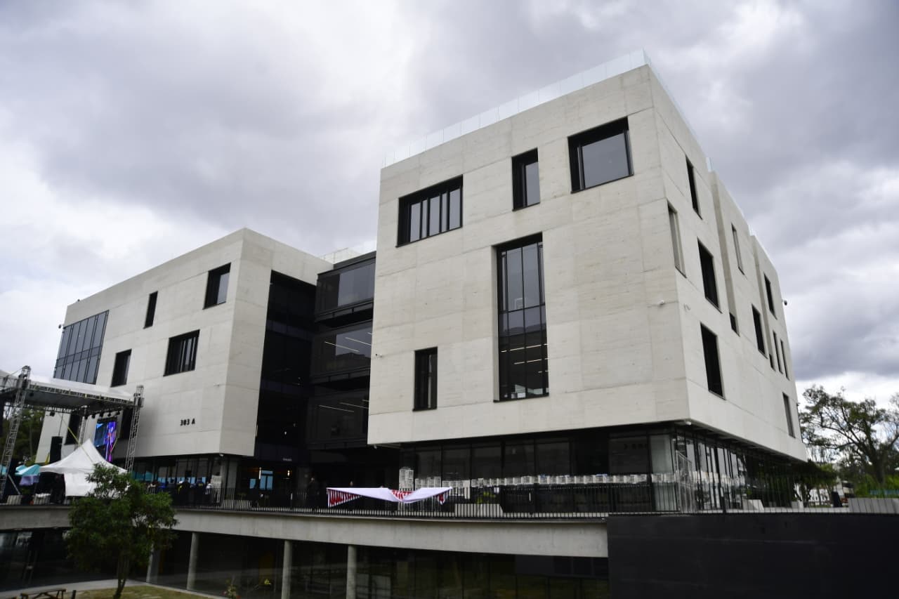 El nuevo edificio de la Facultad de Artes de la Universidad Nacional se entregó este martes 5 de mayo.