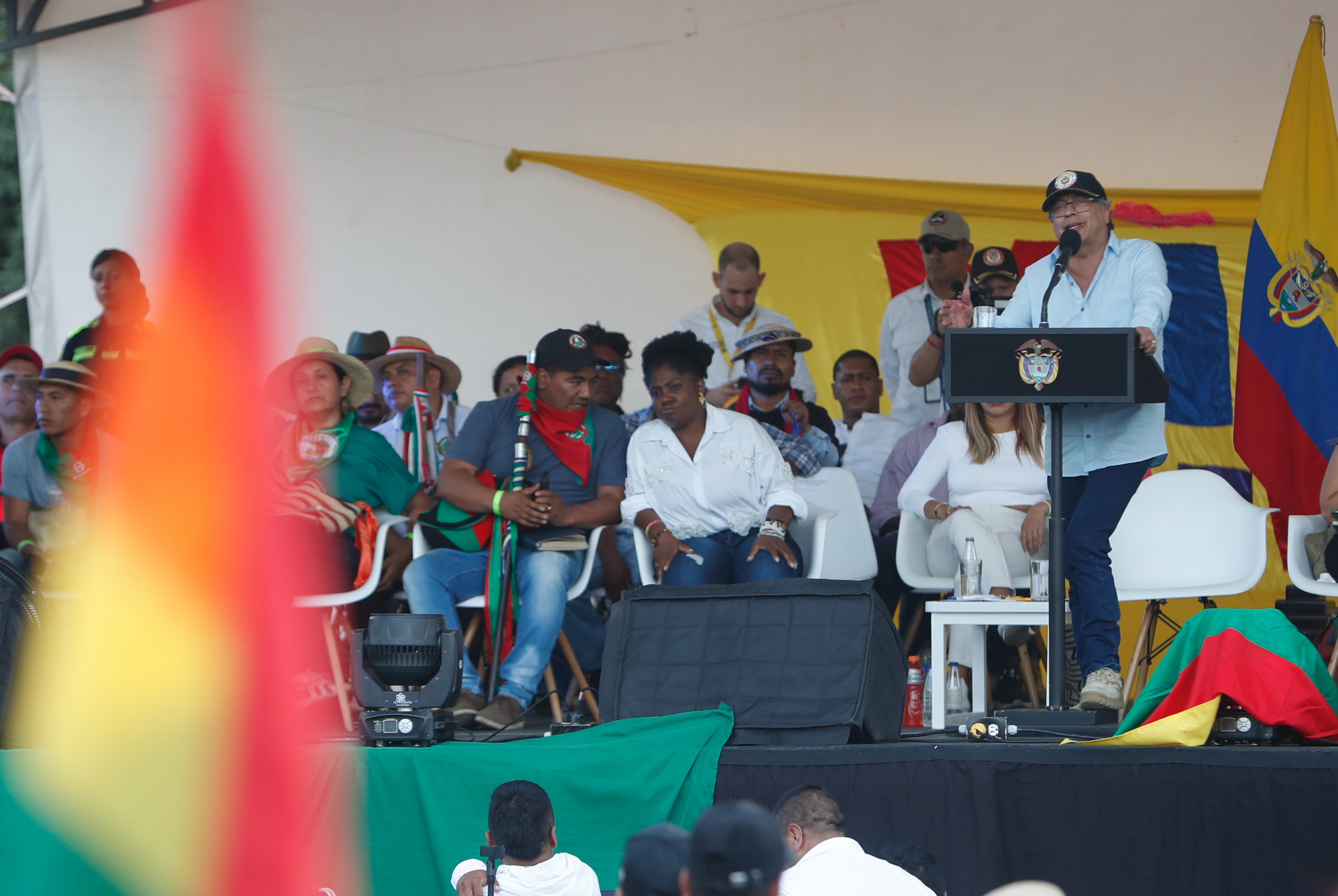 “Peligroso anuncio”: reacciones a posible Asamblea Constituyente planteada por Petro