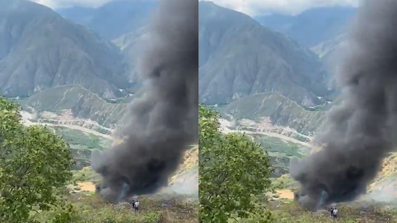 Camión cisterna cayó a abismo de 180 metros en el Cañón del Chicamocha