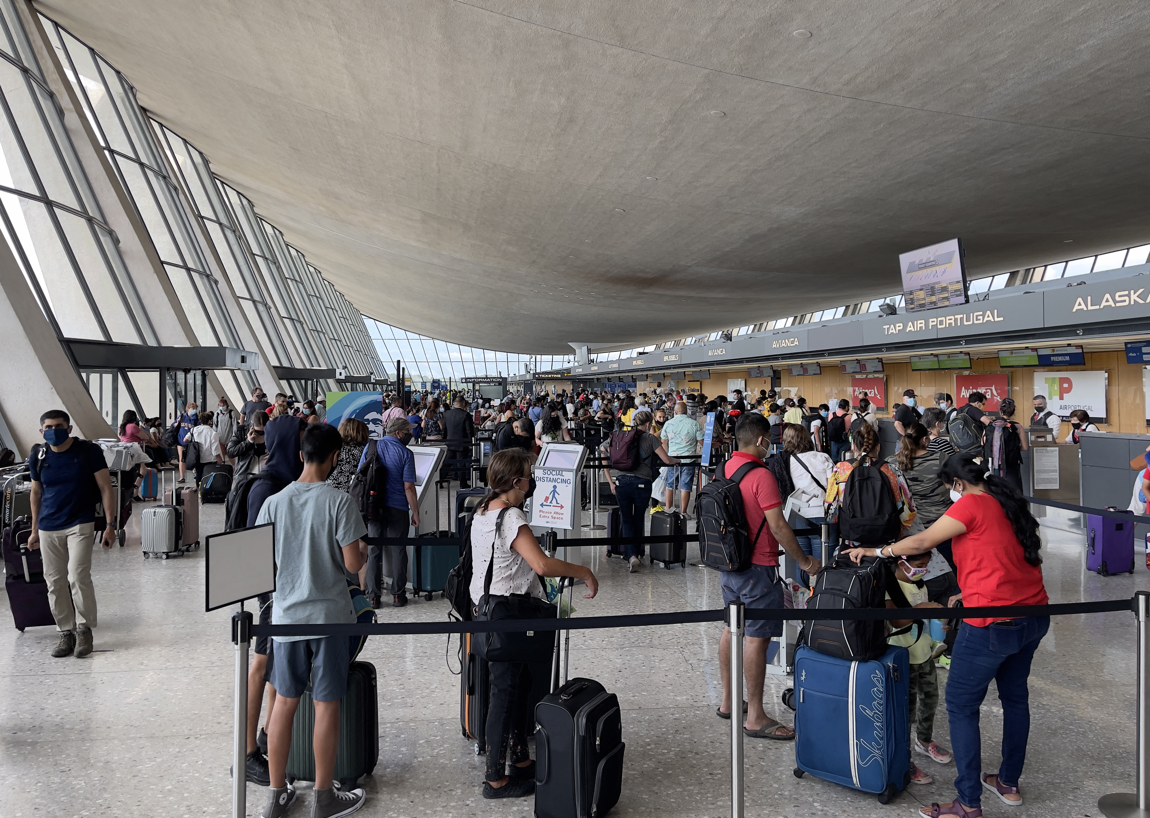 EE.UU. permitirá la entrada de viajeros vacunados desde noviembre, ¿de qué países?