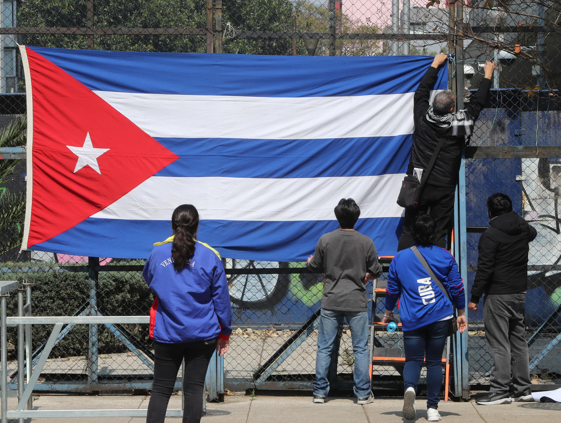 Cuba “caerá muy pronto”, afirma Donald Trump en medio de tensiones con EE. UU.