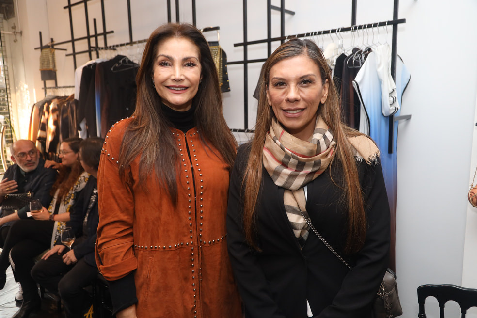 Patricia López y Soraya Yanine