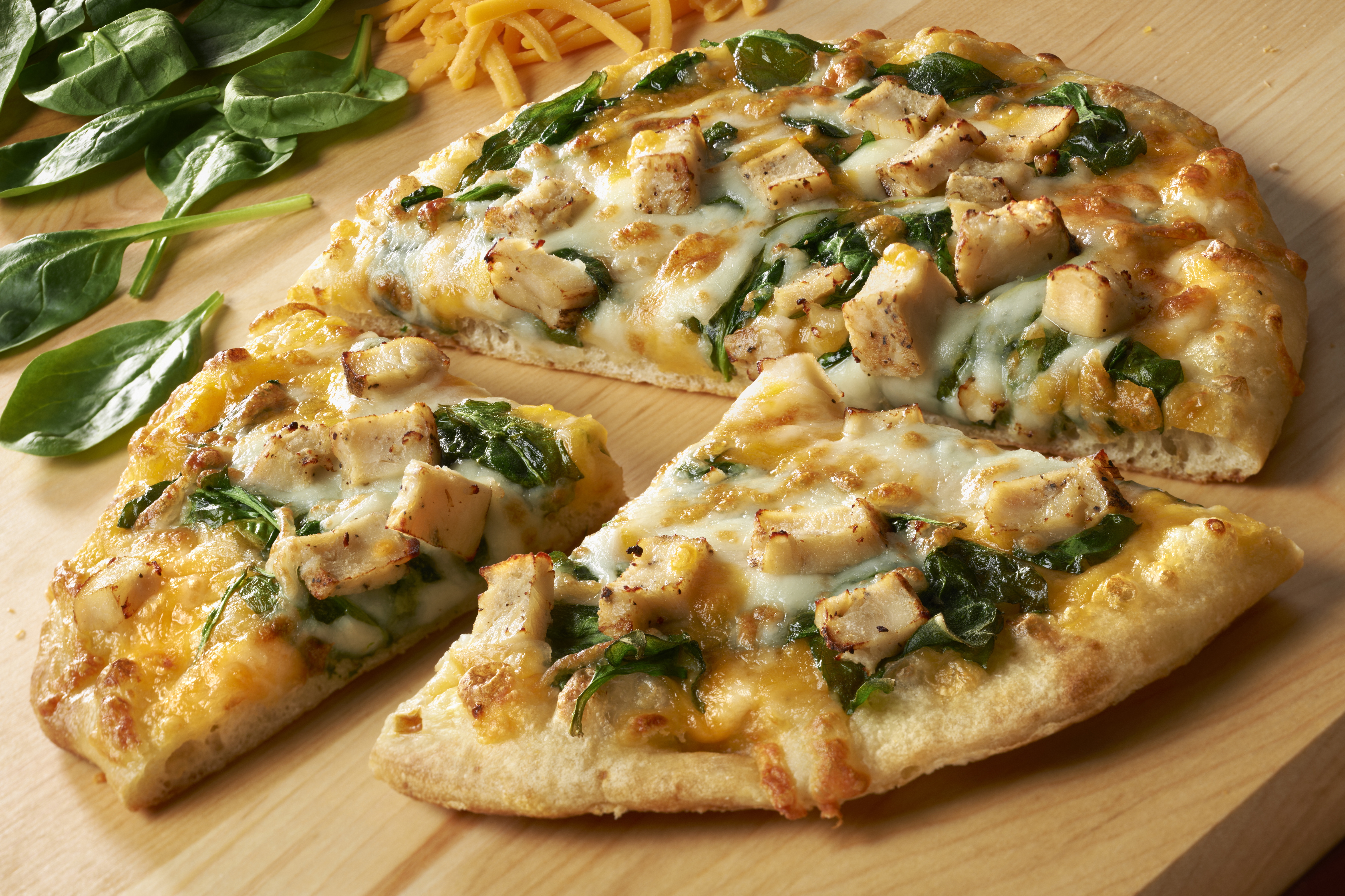 Pizza con pollo