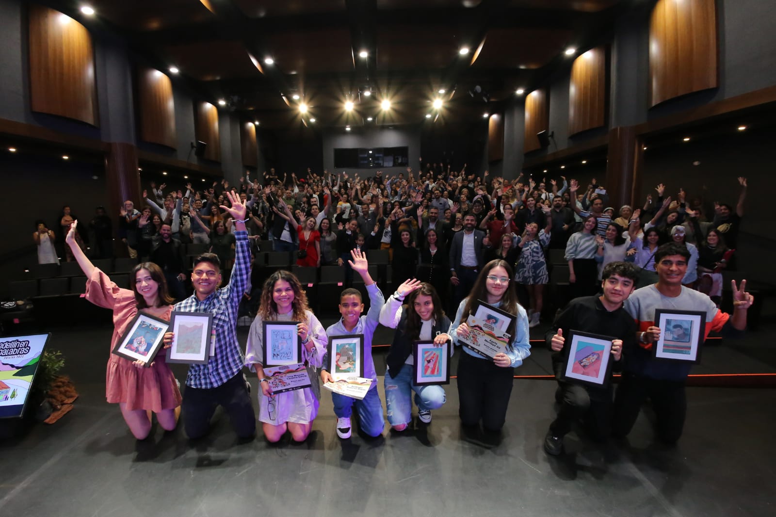 ¿Cómo narrar a Medellín en 100 palabras? Estos son los ganadores y sus relatos