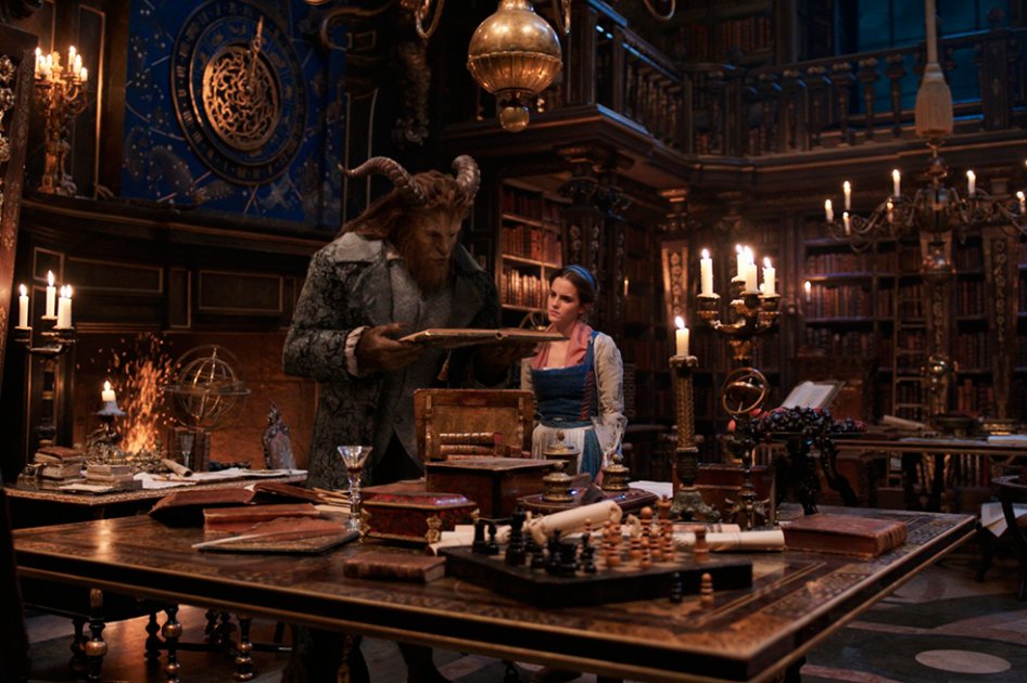Emoción y romance en el último tráiler de «La Bella y la Bestia»