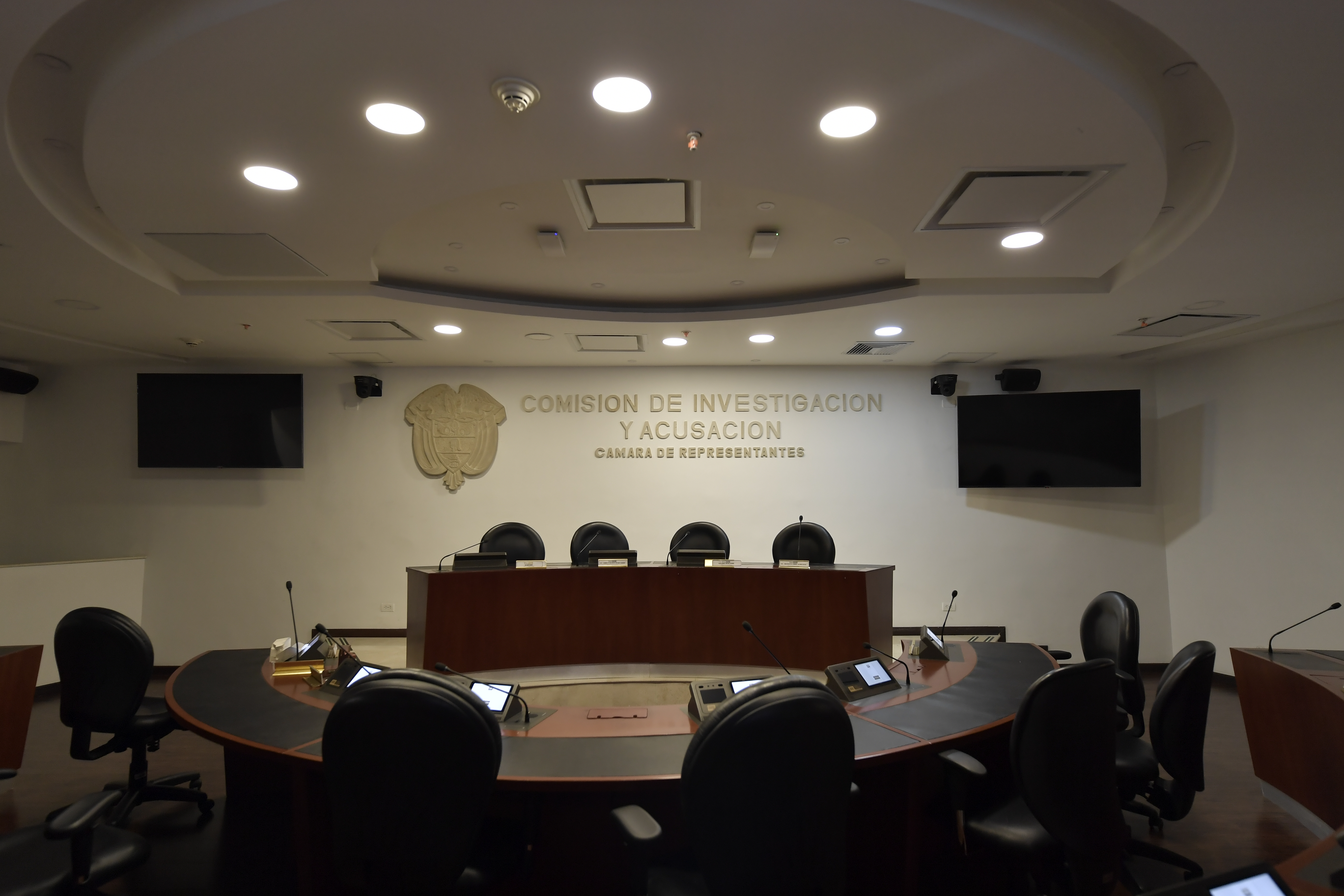 Se mueven procesos de Petro y Benedetti contra Lombana en Comisión de Acusaciones: esto pasó