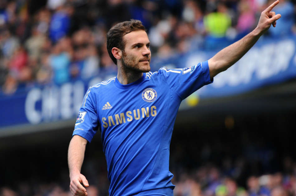 Mata se siente "feliz" en el Chelsea, pese a ser suplente