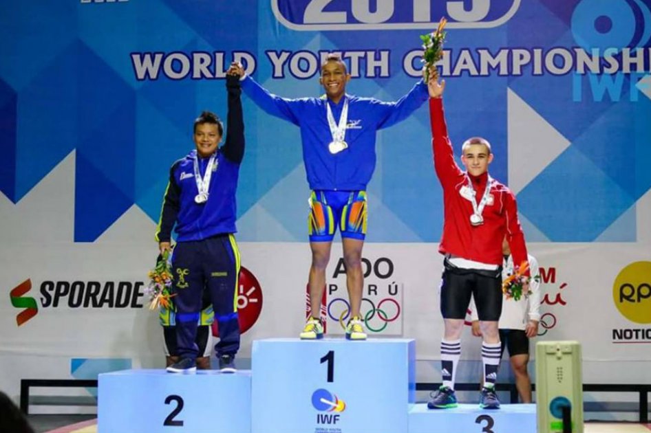 José David Mosquera subió tres veces al primer sitial del podio en 62 kilos.