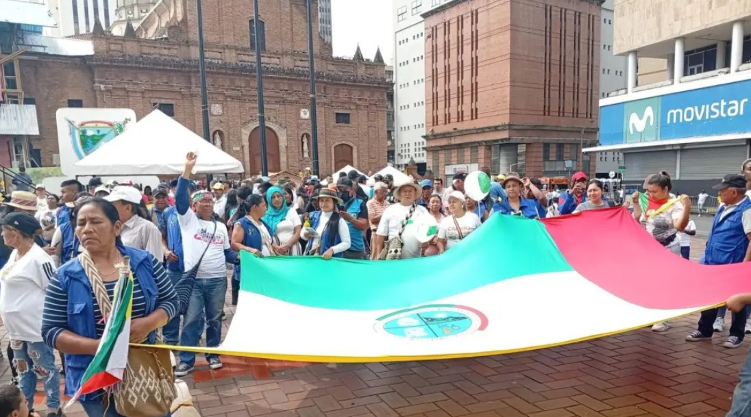 Indígenas en el Valle bloquearían vía a Buenaventura por la no entrega de tierras