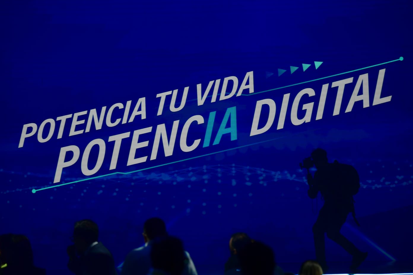 El gobierno le apunta al desarrollo del país con el uso de inteligencia artificial