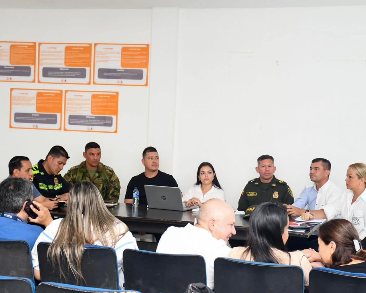 Declaran toque de queda a menores de edad y prohibición de parrillero en Toro, Valle