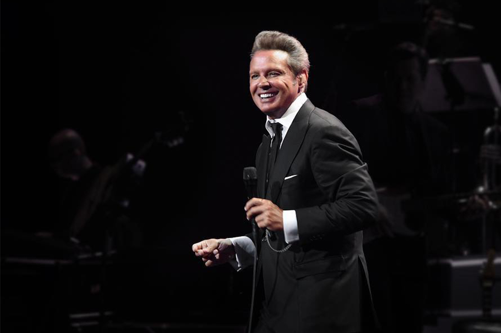 ´Luis Miguel, la serie´anuncia 3 temporada con polémicos personajes en Netflix