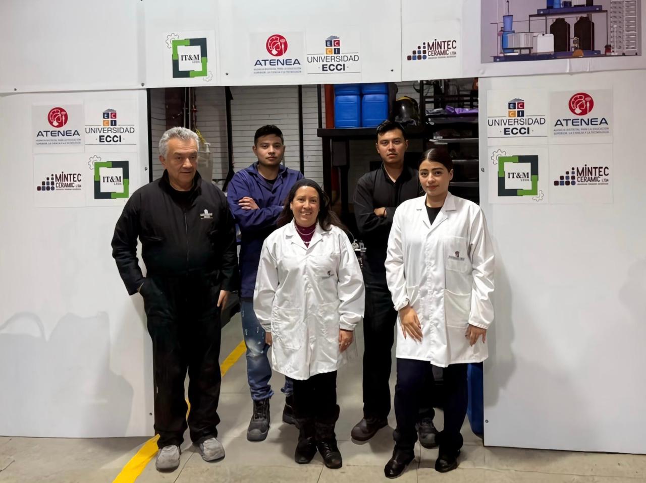 “Dañar el ambiente es lo más barato”: El reto de reciclar blísteres en Bogotá