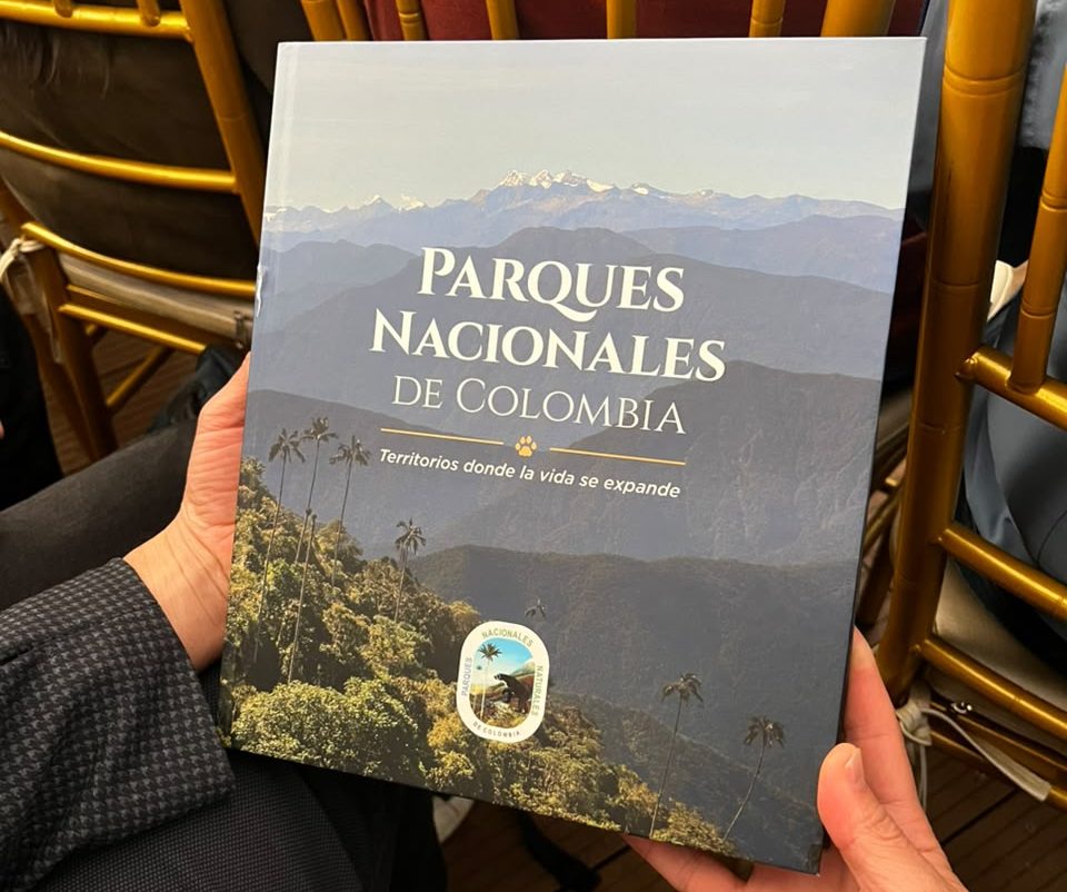 Los Parques Nacionales de Colombia desde adentro (reseña)