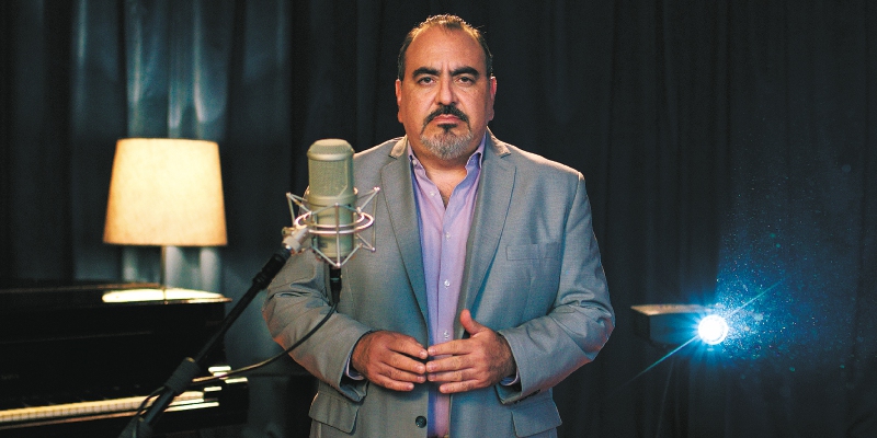 Alejandro Rosas y sus “Secretos de guerra”