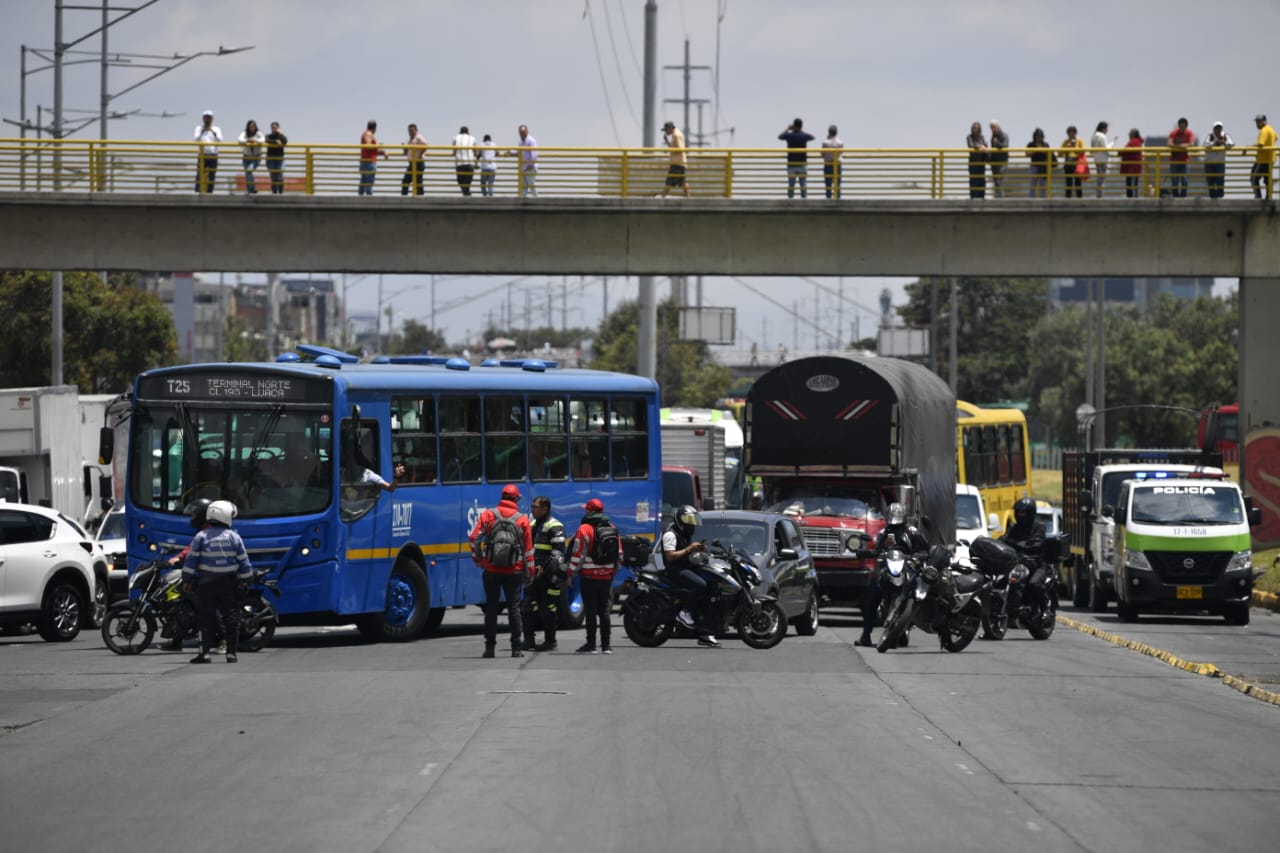 Paro camionero: Bienestar Familiar pide que permitan paso de alimentación escolar