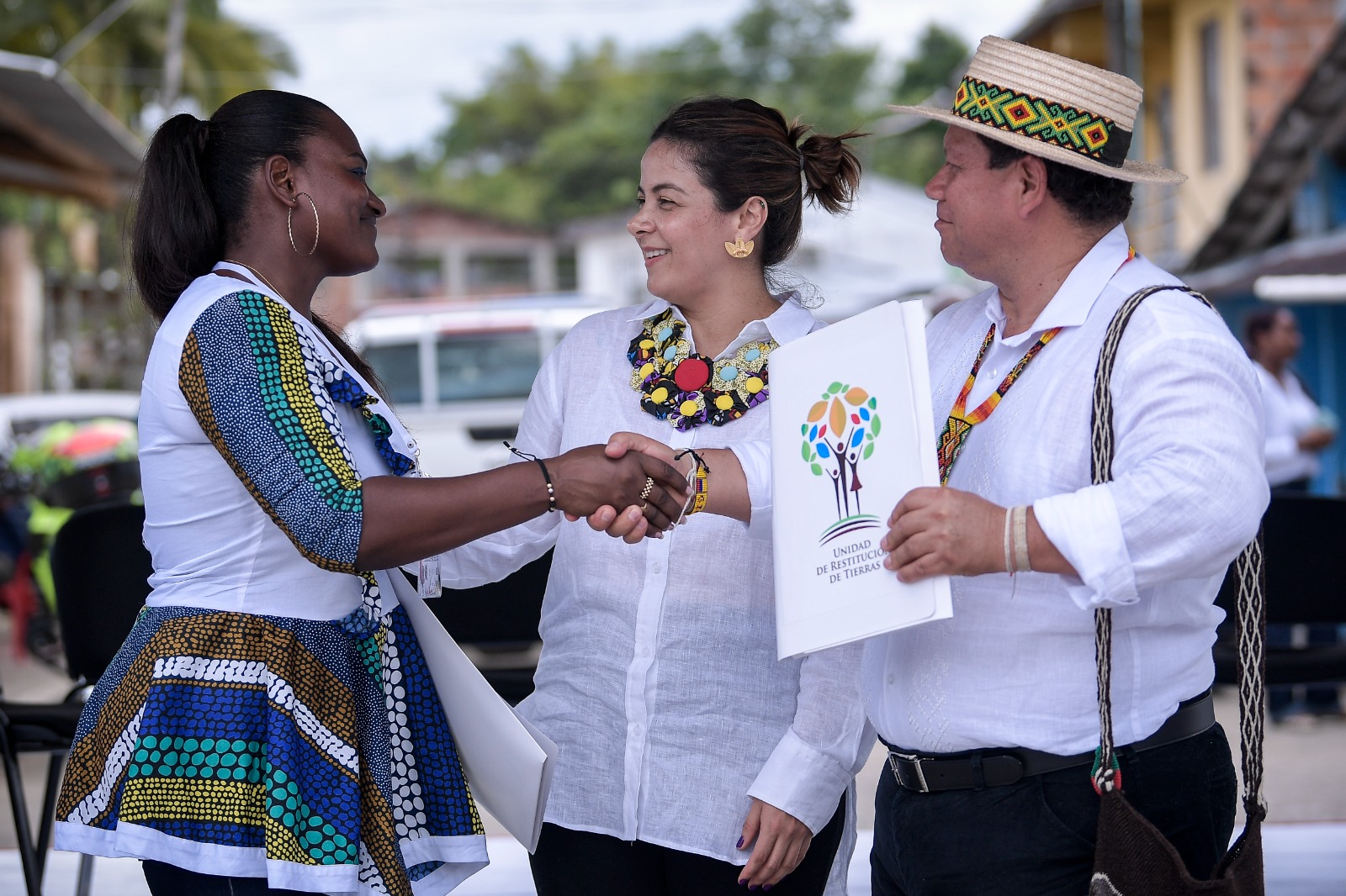 En acto simbólico, reconocen derechos de comunidad afro del Chocó sobre su tierra
