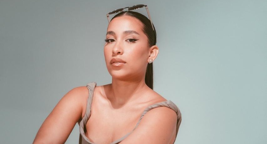 Ella es Bombom Barreto, cantante colombo española que prepara para su primer EP