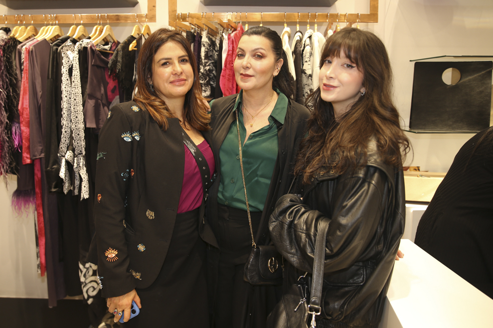 María Mercedes Sánchez, Isabella Santodomingo y Daniela Ossa