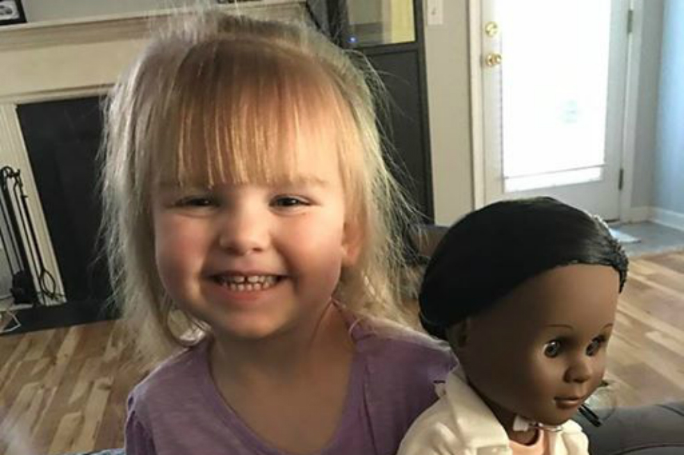 «Nos parecemos. Ella es doctora y yo también»: la lección de una niña contra el racismo
