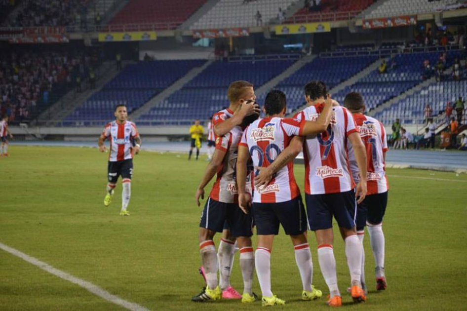 Con doblete de Ovelar, Junior venció a Medellín