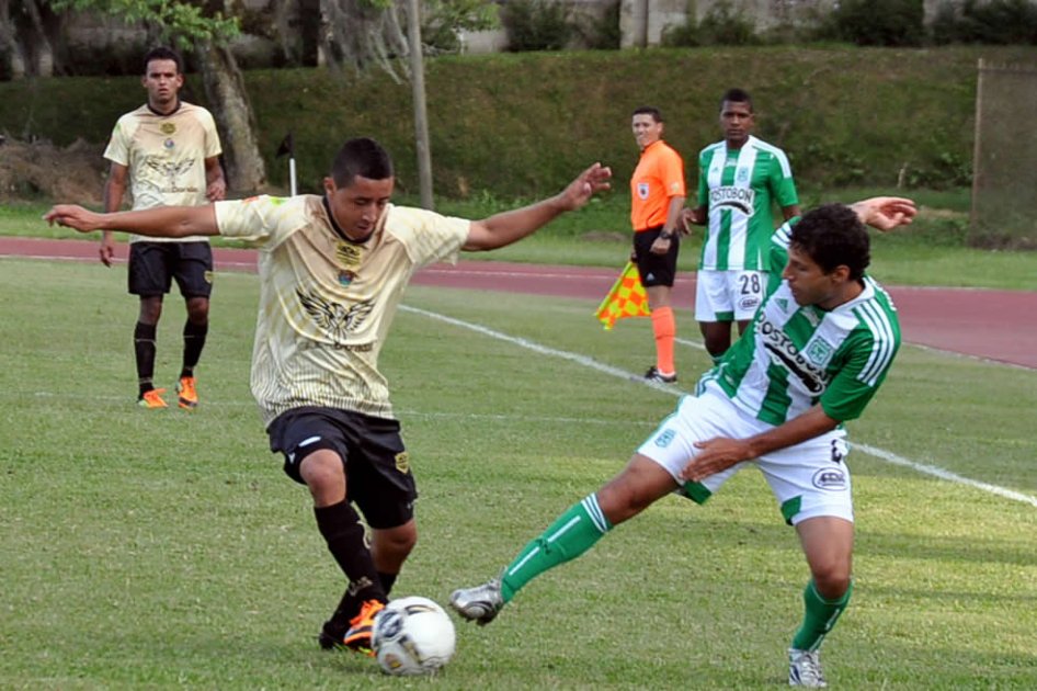 Nacional suma sólo un punto de seis posibles
