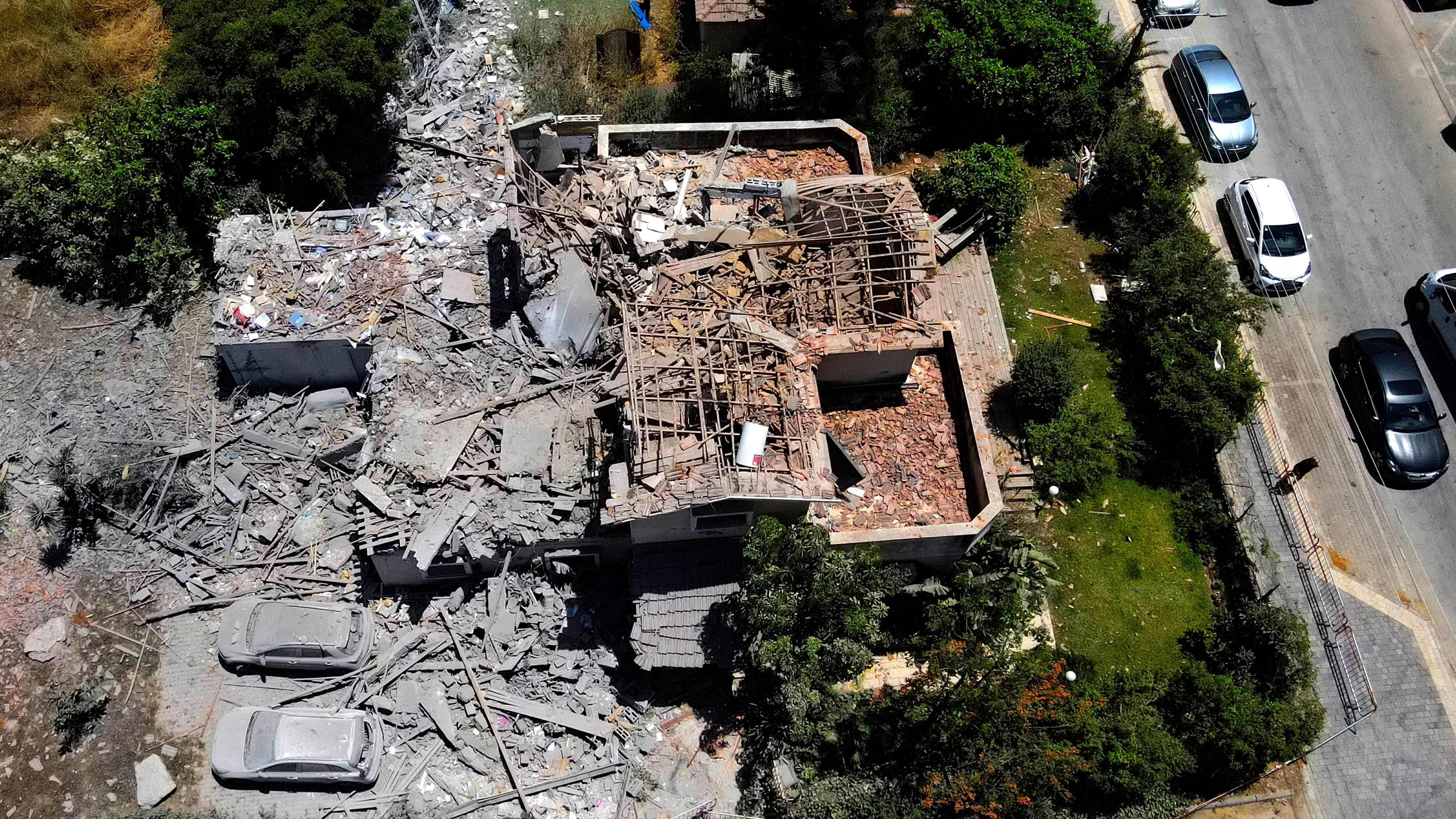 Enfrentamientos entre Israel y los palestinos dejan 50 muertos
