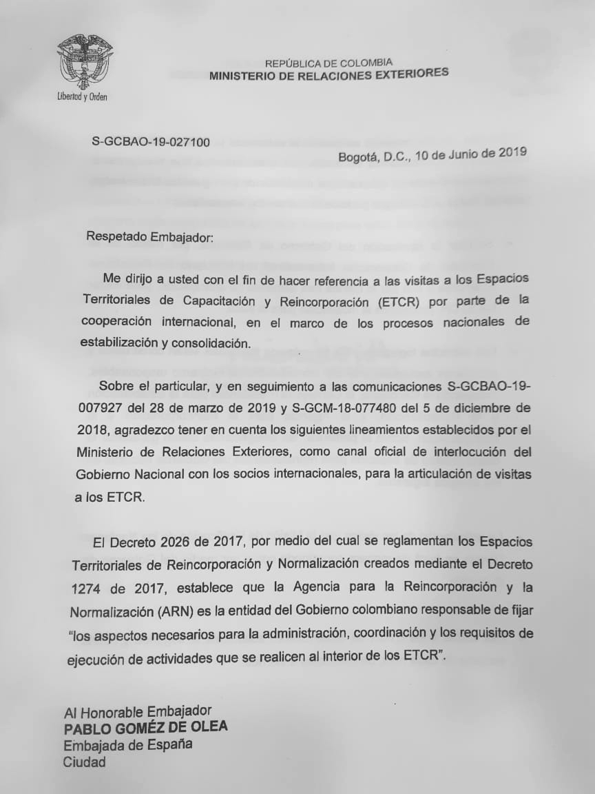 Uno de los embajadores que recibió la comunicación fue Pablo Gómez de Olea, del gobierno de España.Cortesía CancilleríaEntre las pautas que envió la Cancillería a los embajadores está que, para visitar un ETCR, se debe solicitar la aprobación del Gobierno Nacional, por medio de la Dirección de Cooperación Internacional de ese ministerio, “con por lo menos tres semanas de anticipación” y señalar la motivación de la visita.