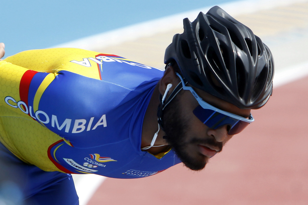 El patinador colombiano que celebró antes de ganar ya aprendió la lección