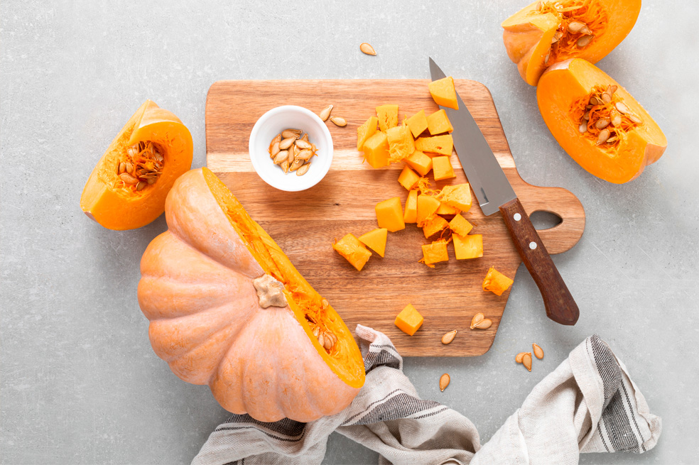 Prepara smoothie de calabaza con manzana, una bebida refrescante