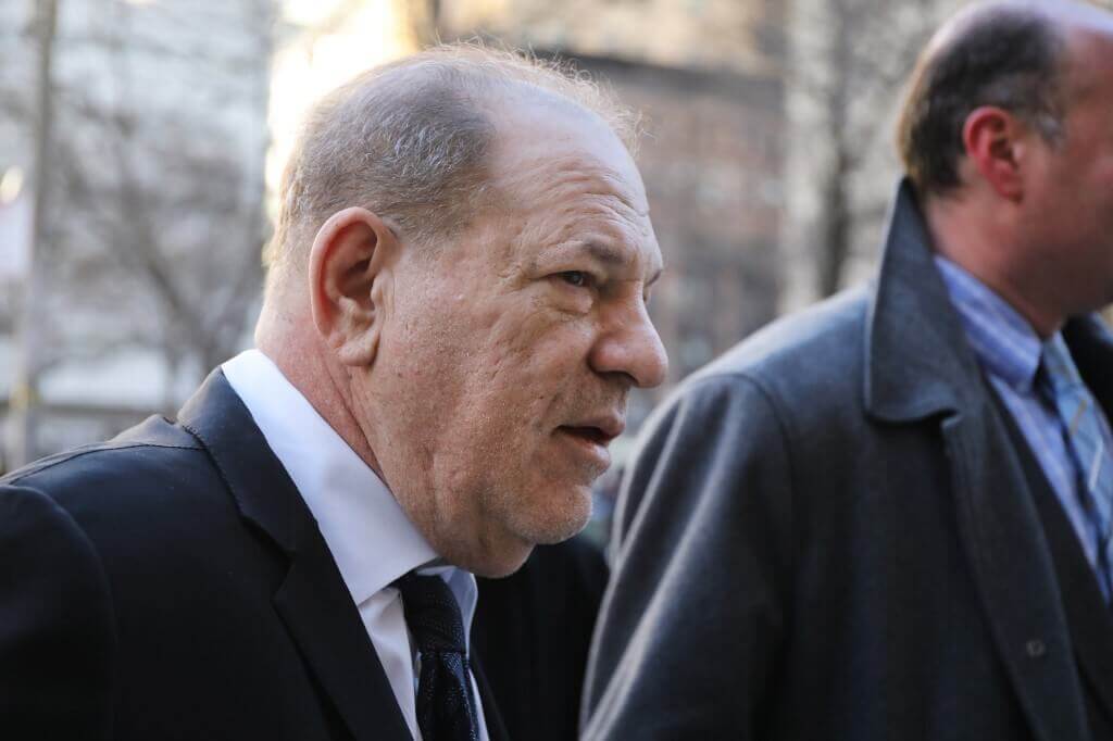 Defensa de Weinstein intenta poner en entredicho a última testigo de Fiscalía