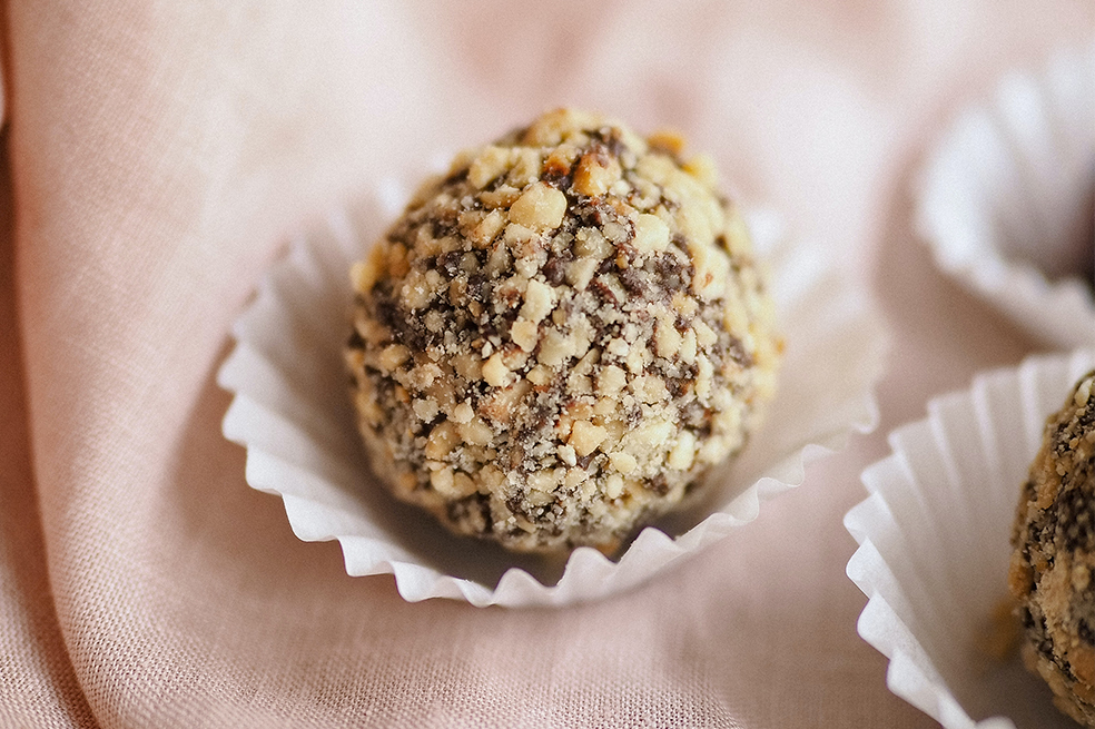 ¡Súper fácil! Prepara estas deliciosas trufas de chocolate con 3 ingredientes