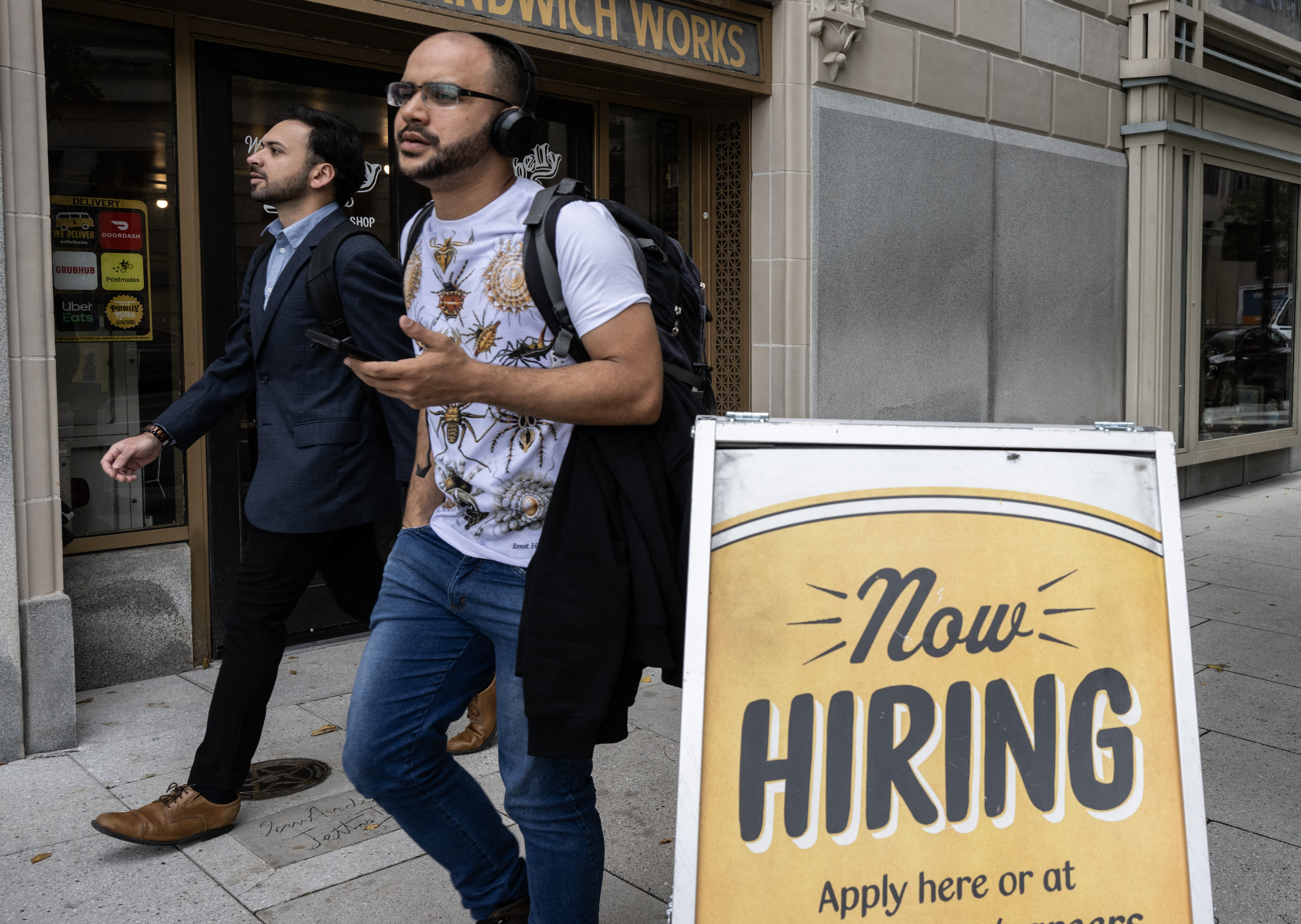 Economía en alerta: el estado crítico del empleo en EE.UU. genera consecuencias