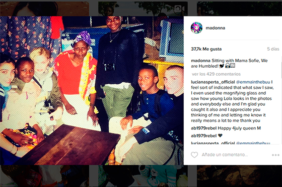 Madonna viaja Malaui con sus dos hijos adoptivos
