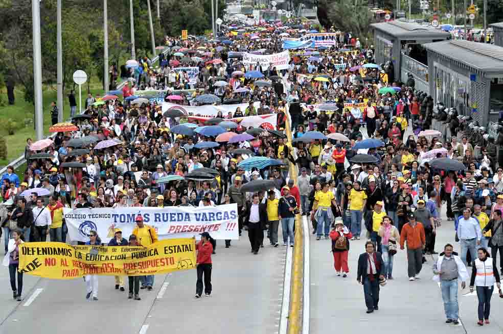 Procuraduría le solicitó al Fomag suspender contratación de servicios de salud para docentes