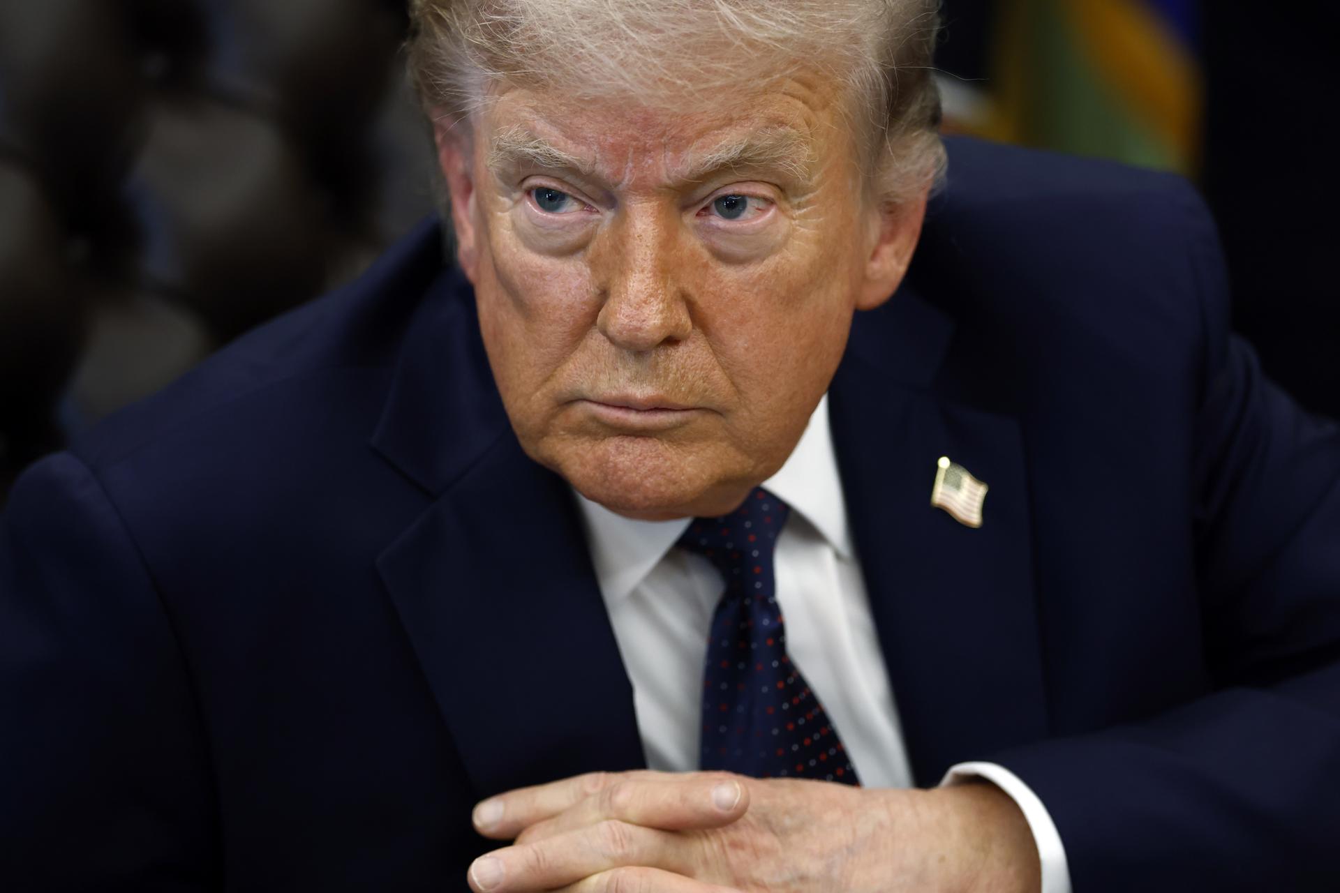 Trump afirma que EE. UU. no tiene prisa pero que “el reloj corre” para Irán