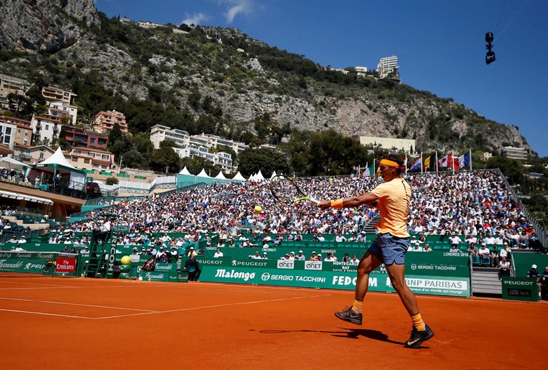 Rafa Nadal dedicó su triunfo en Montecarlo a Kobe Bryant