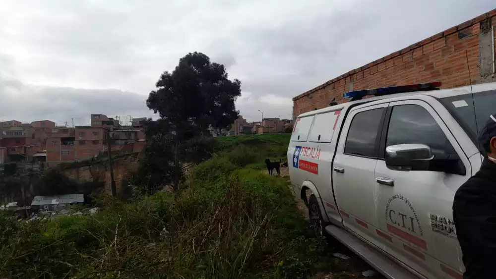 Por el cambio de un bombillo, hombre habría asesinado a su hijo, en Medellín