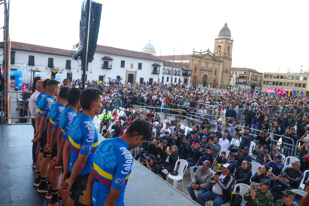 Así fue la presentación de los equipos del Tour Colombia 2024