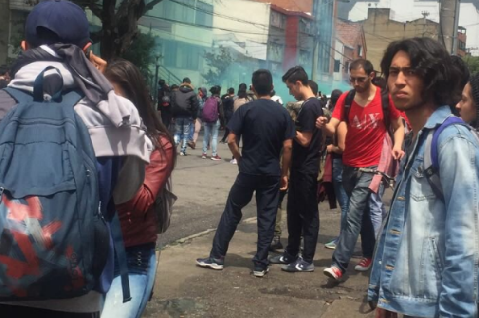 Cerradas las calles 72 y 73 por disturbios en la Universidad Pedagógica