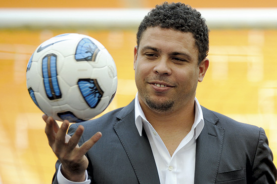 Ronaldo amasa un negocio redondo