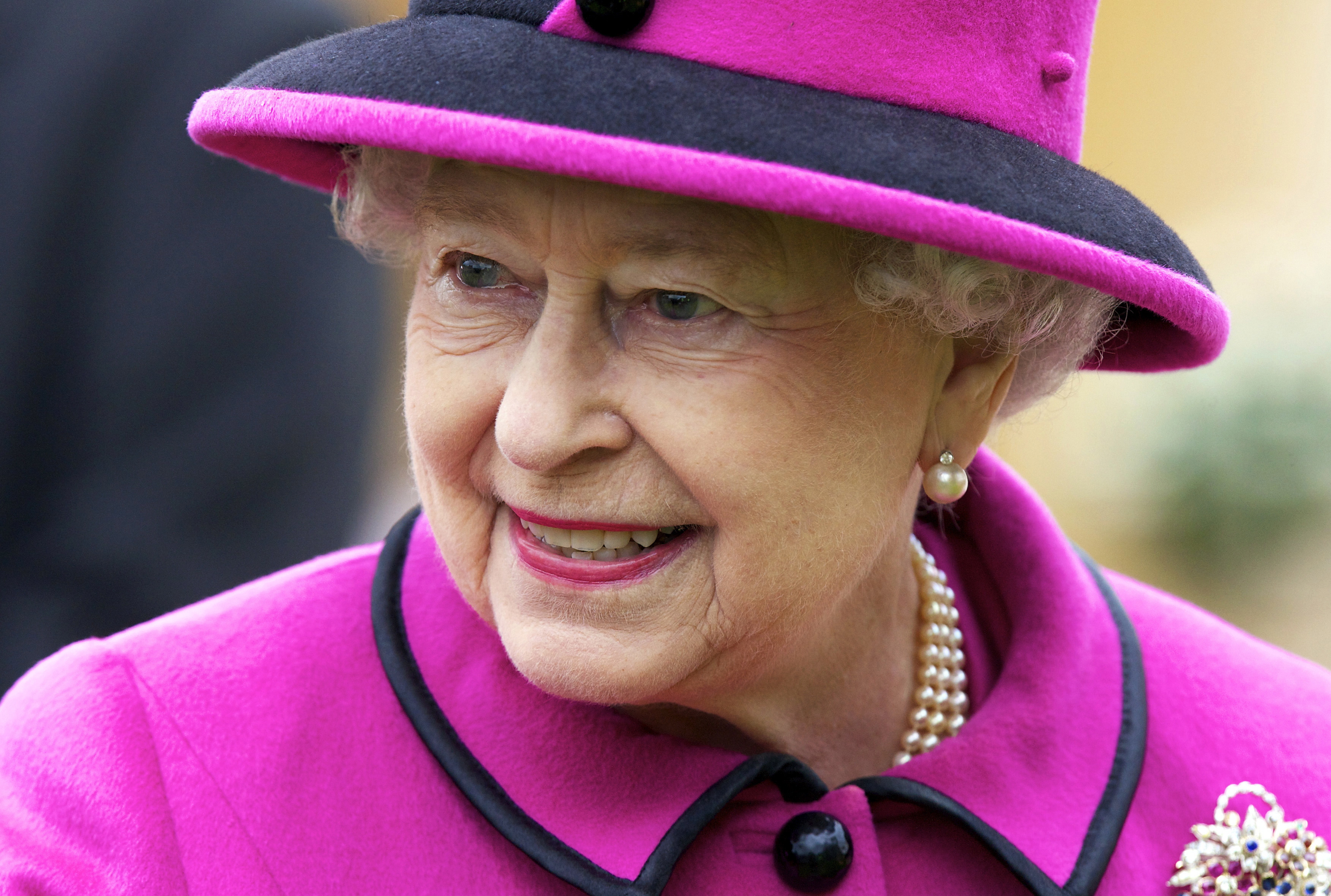 Cinco películas y series que narran la vida de la reina Isabel II