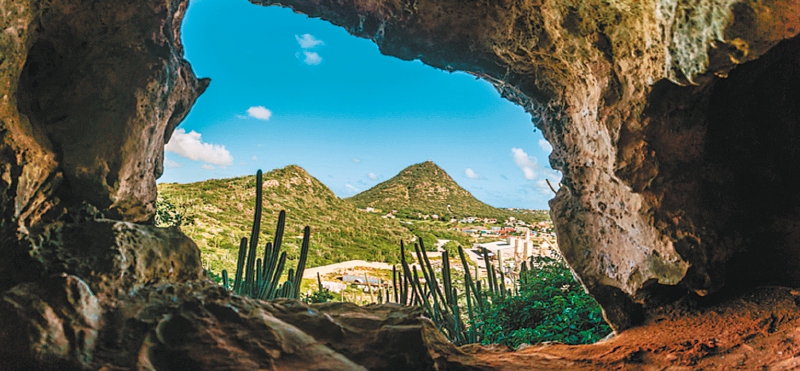El Parque Nacional Arikok es una reserva natural que abarca el 20 % de la isla.