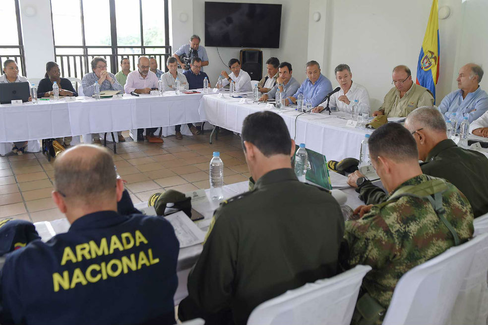 El primer mandatario lideró un consejo de seguridad y una reunión con líderes en Tumaco para fortalecer planes de atención a la comunidad. /Presidencia