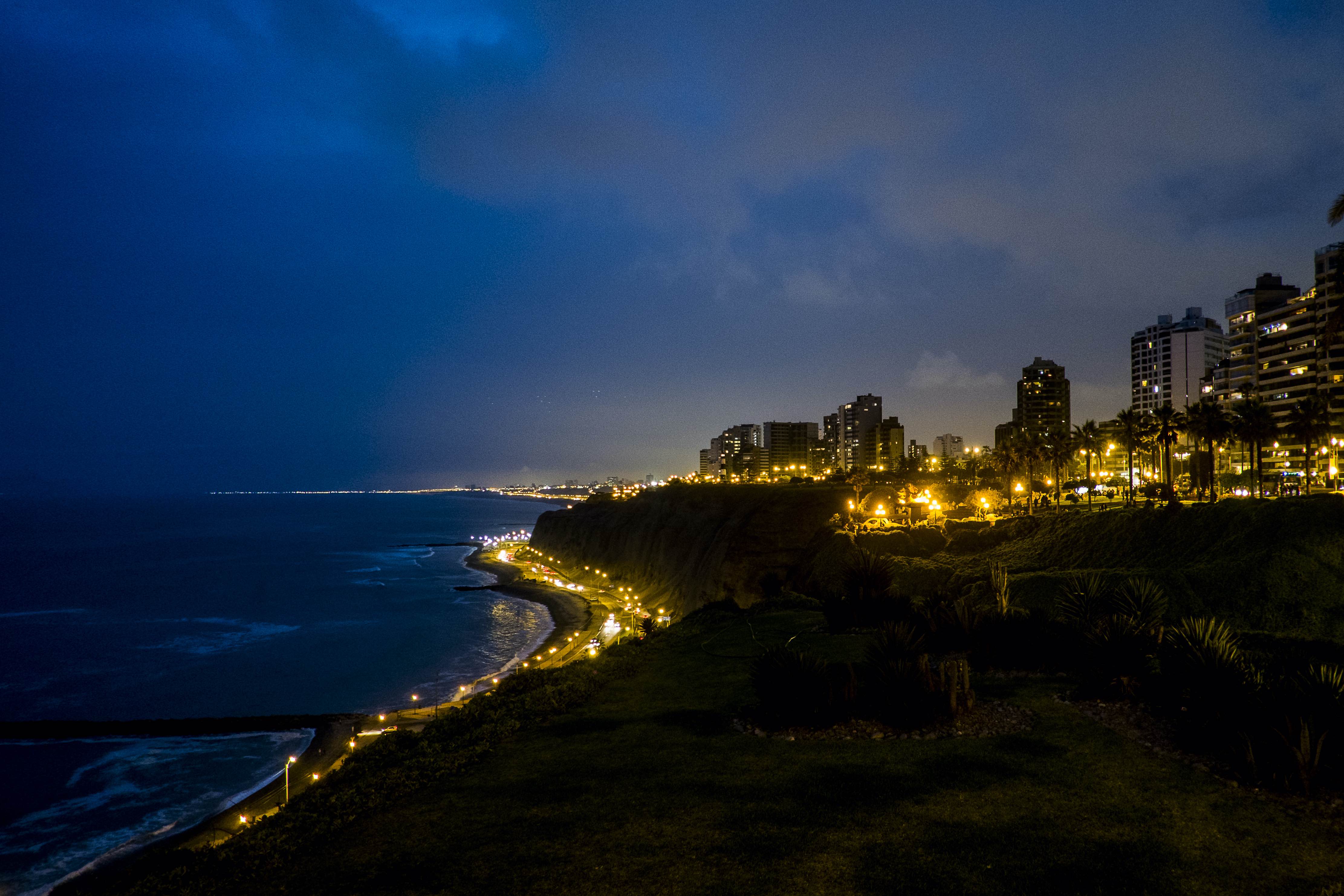 Turismo nocturno en Lima, Perú