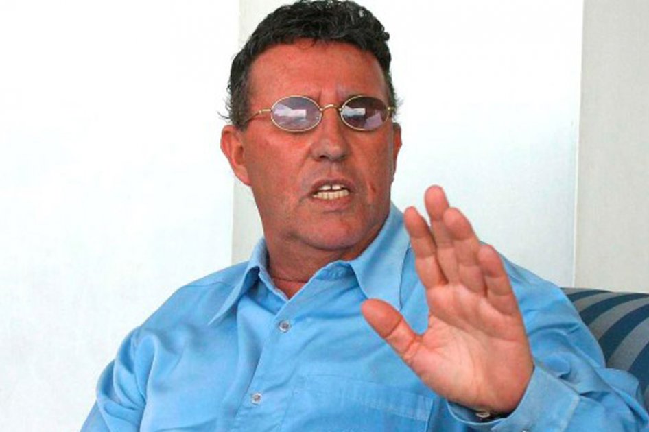 Roberto Escobar: no estoy recaudando dinero para tumbar a Trump